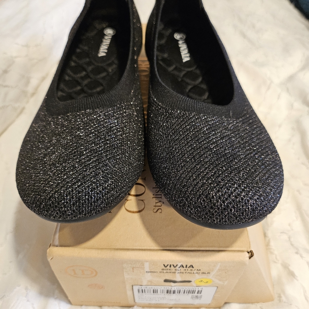 Vivaia Black Glitter Flats
